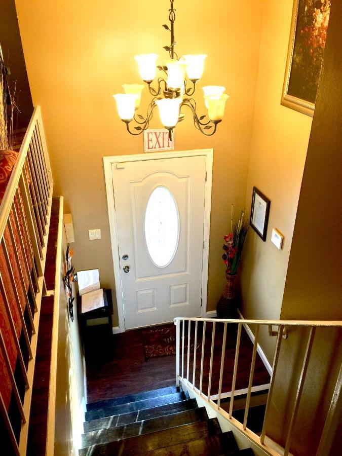 Apartamento Charity'S Haven II Waldorf Exterior foto